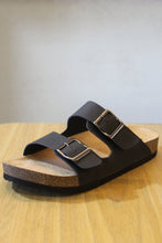 Carregar imagem no visualizador da galeria, Sandália Marrom Sawas Premium Couro