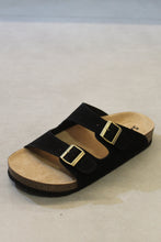 Carregar imagem no visualizador da galeria, Sandália Marrom Sawas Premium Camurça
